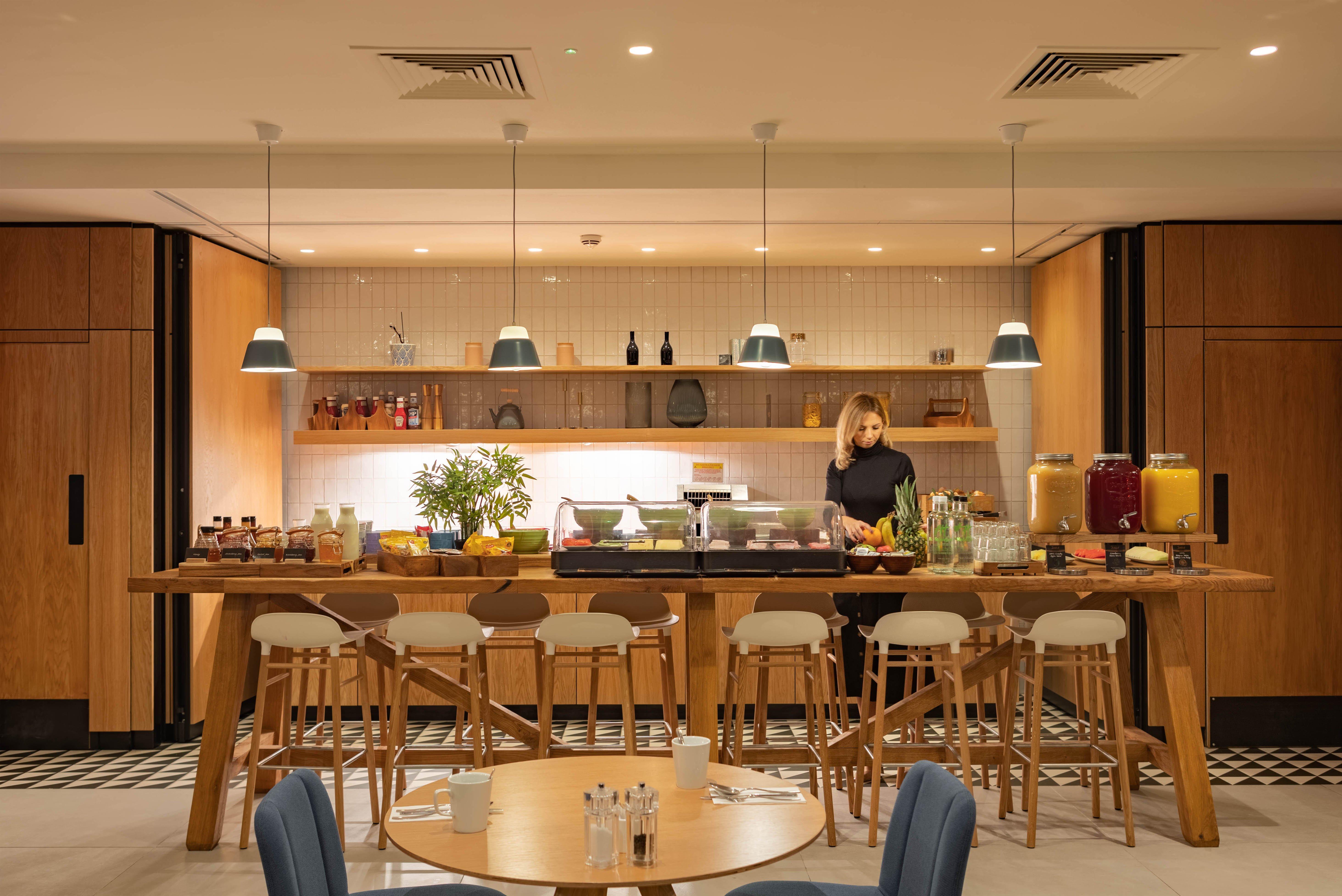 Holiday Inn London - Whitechapel By Ihg Ngoại thất bức ảnh